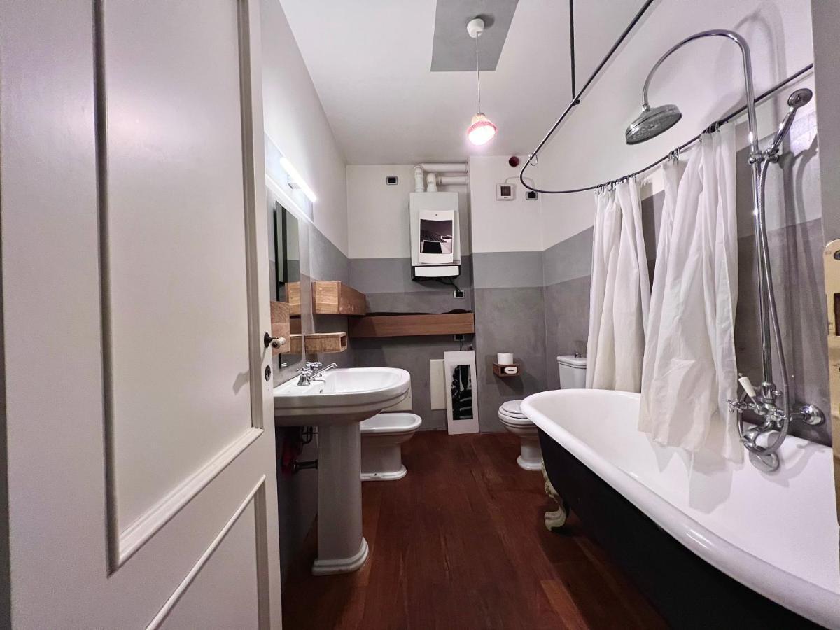La Finestra Guest Apartment - Eco&Bio ルッカ エクステリア 写真
